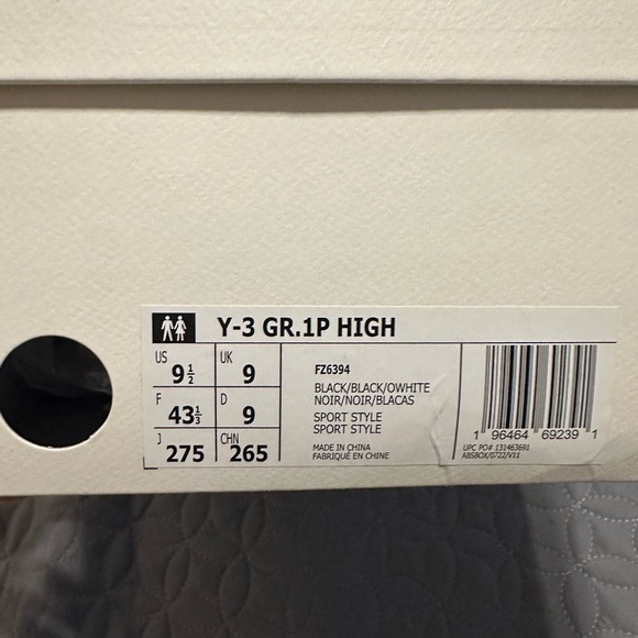 Y-3 High Sneakers - Picture 8 of 10